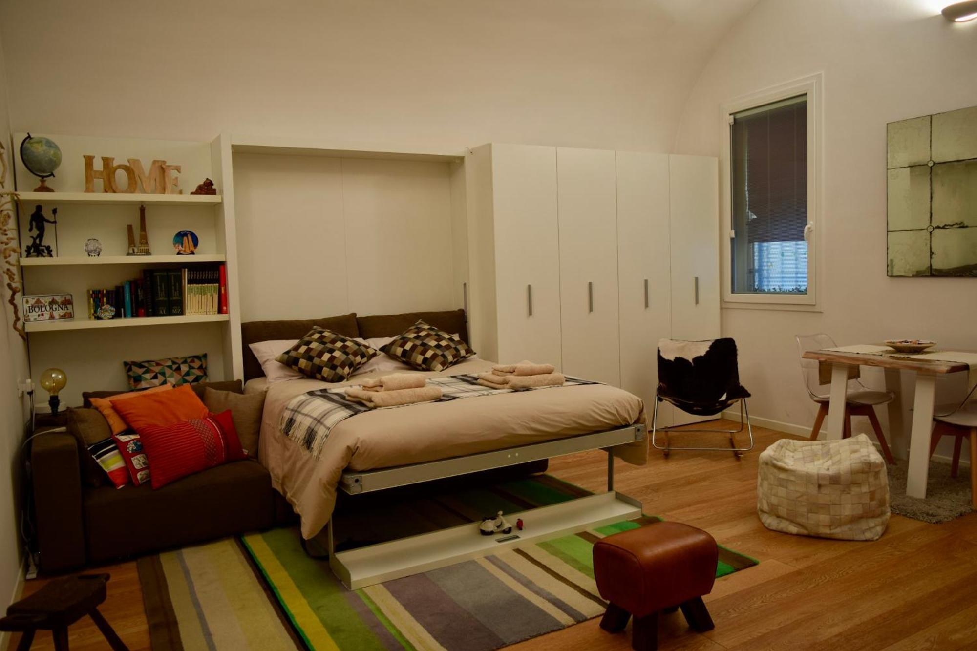 Casa Paradiso - Design Home In Bologna Center Bagian luar foto